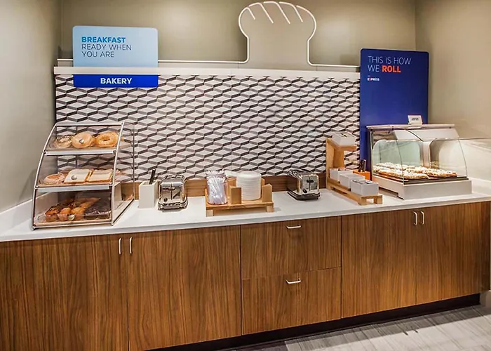 Express & South By Ihg